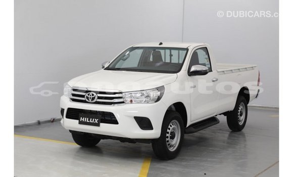 Buy Import Toyota Hilux White Car in Import - Dubai in Enga Buy Import Toyota Hilux White Car in Import - Dubai in Enga