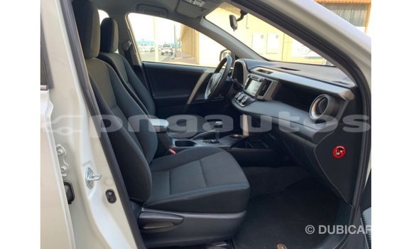 Buy Import Toyota 4Runner White Car in Import - Dubai in Enga Buy Import Toyota 4Runner White Car in Import - Dubai in Enga