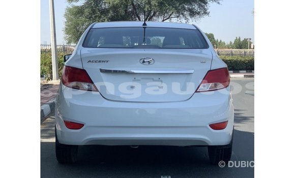 Buy Import Hyundai Accent White Car in Import - Dubai in Enga Buy Import Hyundai Accent White Car in Import - Dubai in Enga