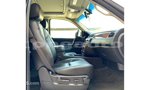 Buy Import Chevrolet Suburban Black Car in Import - Dubai in Enga Buy Import Chevrolet Suburban Black Car in Import - Dubai in Enga