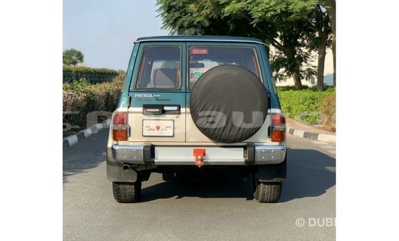 Buy Import Nissan Patrol Blue Car in Import - Dubai in Enga Buy Import Nissan Patrol Blue Car in Import - Dubai in Enga