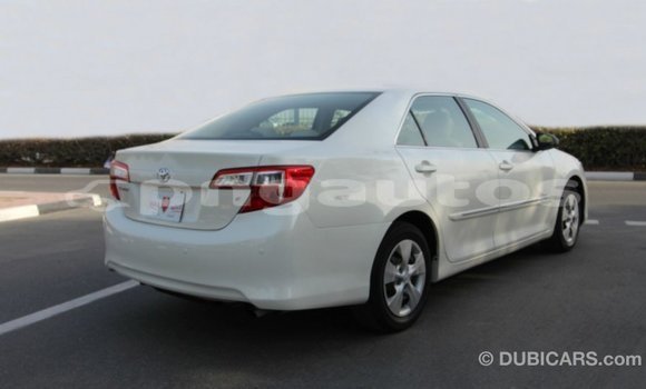 Buy Import Toyota Camry White Car in Import - Dubai in Enga Buy Import Toyota Camry White Car in Import - Dubai in Enga