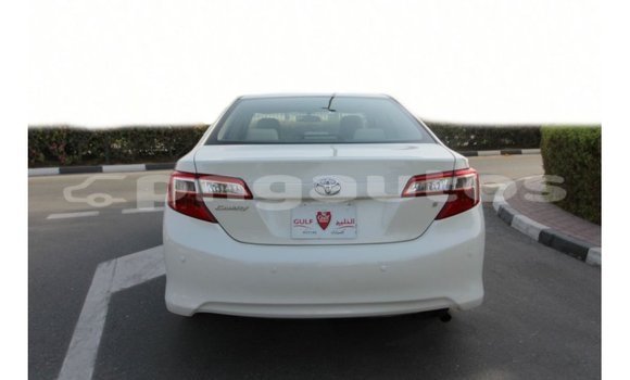 Buy Import Toyota Camry White Car in Import - Dubai in Enga Buy Import Toyota Camry White Car in Import - Dubai in Enga
