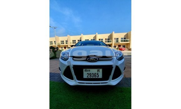 Buy Import Ford Focus White Car in Import - Dubai in Enga Buy Import Ford Focus White Car in Import - Dubai in Enga