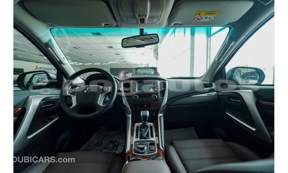 Buy Import Mitsubishi Montero Black Car in Import - Dubai in Enga Buy Import Mitsubishi Montero Black Car in Import - Dubai in Enga