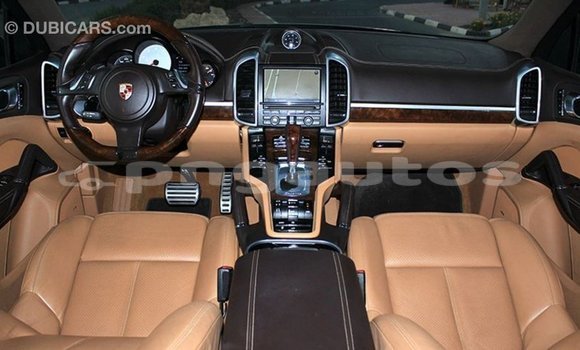 Buy Import Porsche Cayenne Other Car in Import - Dubai in Enga Buy Import Porsche Cayenne Other Car in Import - Dubai in Enga