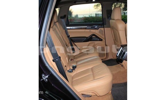 Buy Import Porsche Cayenne Other Car in Import - Dubai in Enga Buy Import Porsche Cayenne Other Car in Import - Dubai in Enga