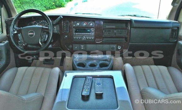 Buy Import GMC Acadia Other Car in Import - Dubai in Enga Buy Import GMC Acadia Other Car in Import - Dubai in Enga