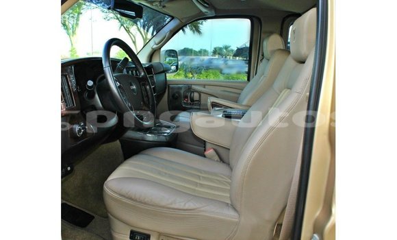 Buy Import GMC Acadia Other Car in Import - Dubai in Enga Buy Import GMC Acadia Other Car in Import - Dubai in Enga