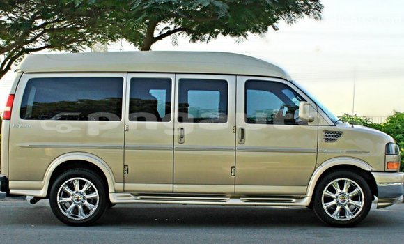 Buy Import GMC Acadia Other Car in Import - Dubai in Enga Buy Import GMC Acadia Other Car in Import - Dubai in Enga