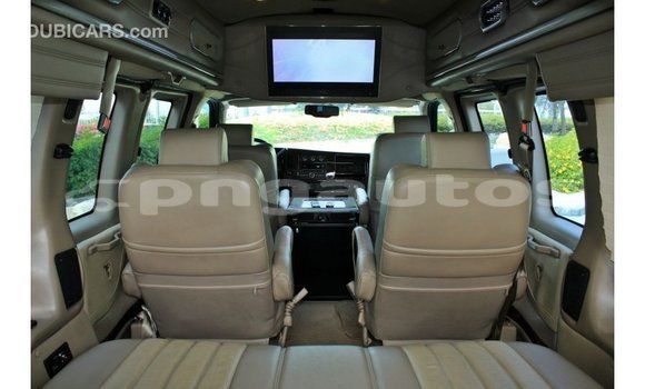 Buy Import GMC Acadia Other Car in Import - Dubai in Enga Buy Import GMC Acadia Other Car in Import - Dubai in Enga