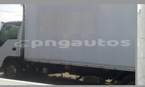 Buy Import Isuzu FTR 850 White Truck in Port Moresby in National Capital District Buy Import Isuzu FTR 850 White Truck in Port Moresby in National Capital District