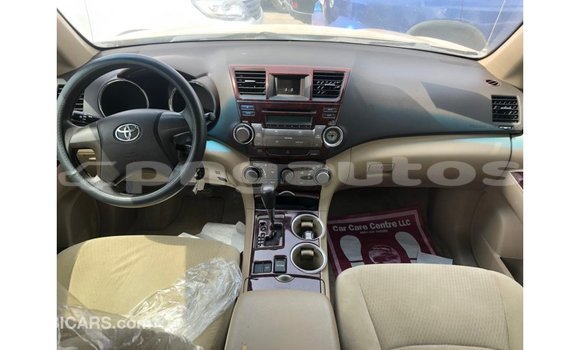 Buy Import Toyota Highlander Other Car in Import - Dubai in Enga Buy Import Toyota Highlander Other Car in Import - Dubai in Enga