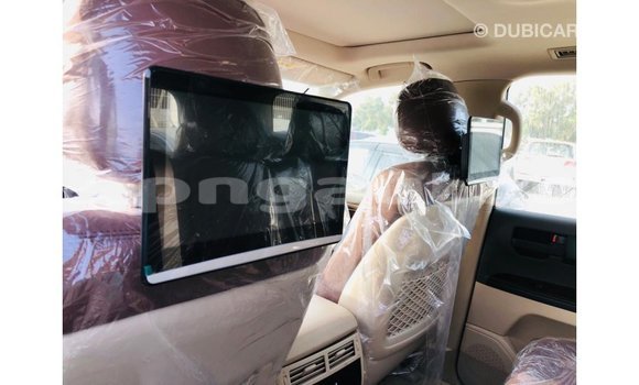 Buy Import Toyota Land Cruiser Black Car in Import - Dubai in Enga Buy Import Toyota Land Cruiser Black Car in Import - Dubai in Enga