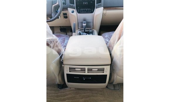 Buy Import Toyota Land Cruiser Black Car in Import - Dubai in Enga Buy Import Toyota Land Cruiser Black Car in Import - Dubai in Enga