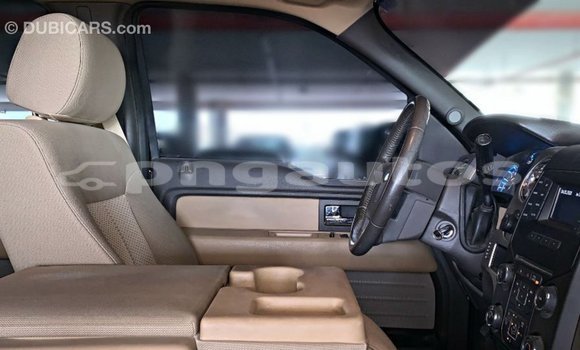 Buy Import Ford Club Wagon Brown Car in Import - Dubai in Enga Buy Import Ford Club Wagon Brown Car in Import - Dubai in Enga