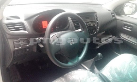 Buy Import Mitsubishi L200 White Car in Import - Dubai in Enga Buy Import Mitsubishi L200 White Car in Import - Dubai in Enga