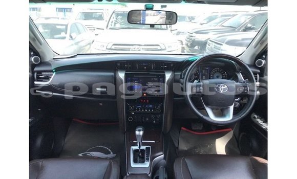 Buy Import Toyota Fortuner Other Car in Import - Dubai in Enga Buy Import Toyota Fortuner Other Car in Import - Dubai in Enga