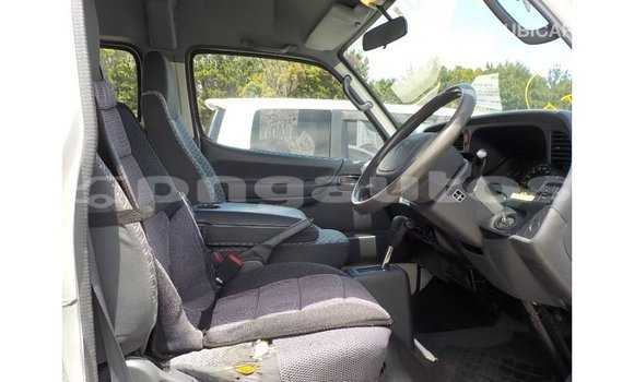 Buy Import Toyota Hiace White Car in Import - Dubai in Enga Buy Import Toyota Hiace White Car in Import - Dubai in Enga