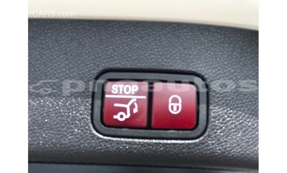 Buy Import Mercedes-Benz 190 White Car in Import - Dubai in Enga Buy Import Mercedes-Benz 190 White Car in Import - Dubai in Enga