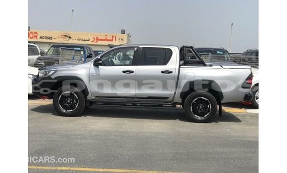 Buy Import Toyota Hilux Other Car in Import - Dubai in Enga Buy Import Toyota Hilux Other Car in Import - Dubai in Enga