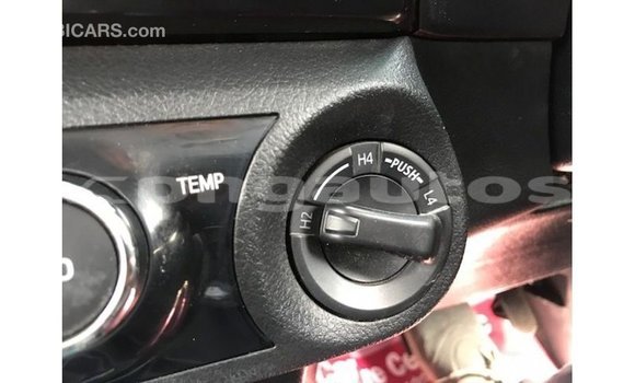 Buy Import Toyota Hilux Other Car in Import - Dubai in Enga Buy Import Toyota Hilux Other Car in Import - Dubai in Enga