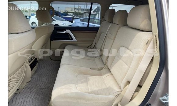 Buy Import Toyota Land Cruiser Other Car in Import - Dubai in Enga Buy Import Toyota Land Cruiser Other Car in Import - Dubai in Enga