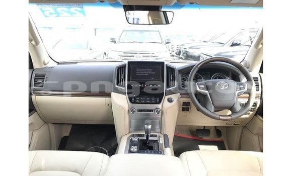 Buy Import Toyota Land Cruiser Black Car in Import - Dubai in Enga Buy Import Toyota Land Cruiser Black Car in Import - Dubai in Enga