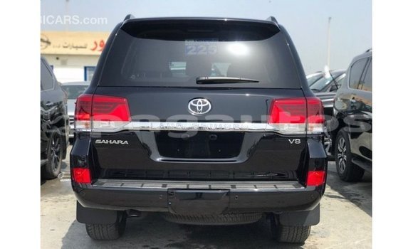 Buy Import Toyota Land Cruiser Black Car in Import - Dubai in Enga Buy Import Toyota Land Cruiser Black Car in Import - Dubai in Enga