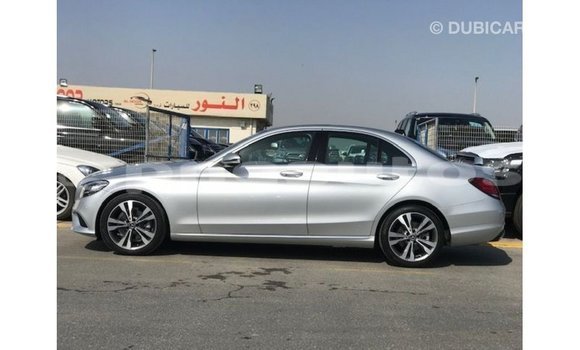 Buy Import Mercedes-Benz 200 Other Car in Import - Dubai in Enga Buy Import Mercedes-Benz 200 Other Car in Import - Dubai in Enga