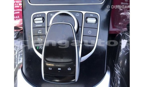 Buy Import Mercedes-Benz 200 Other Car in Import - Dubai in Enga Buy Import Mercedes-Benz 200 Other Car in Import - Dubai in Enga