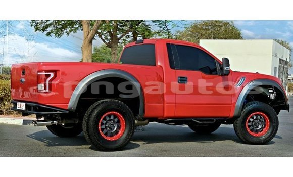 Buy Import Ford Club Wagon Red Car in Import - Dubai in Enga Buy Import Ford Club Wagon Red Car in Import - Dubai in Enga