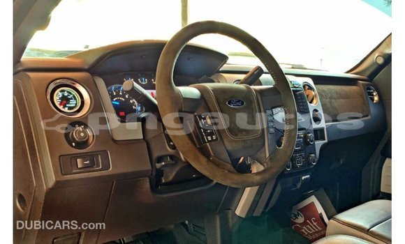 Buy Import Ford Club Wagon Red Car in Import - Dubai in Enga Buy Import Ford Club Wagon Red Car in Import - Dubai in Enga