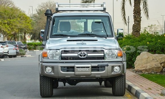 Buy Import Toyota Land Cruiser Other Car in Import - Dubai in Enga Buy Import Toyota Land Cruiser Other Car in Import - Dubai in Enga