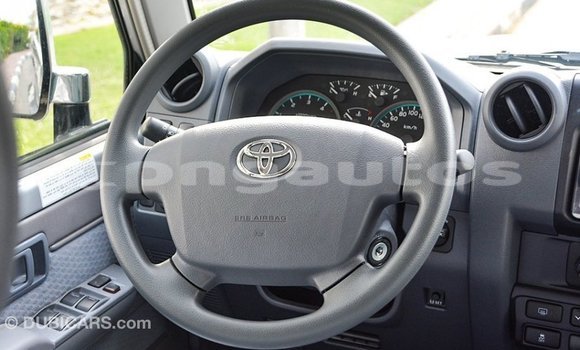 Buy Import Toyota Land Cruiser Other Car in Import - Dubai in Enga Buy Import Toyota Land Cruiser Other Car in Import - Dubai in Enga