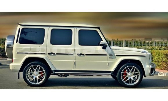 Buy Import Mercedes-Benz 190 White Car in Import - Dubai in Enga Buy Import Mercedes-Benz 190 White Car in Import - Dubai in Enga