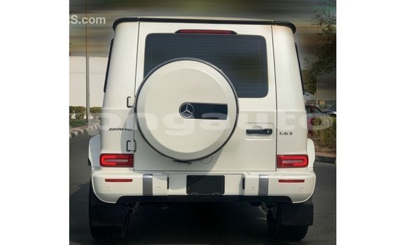 Buy Import Mercedes-Benz 190 White Car in Import - Dubai in Enga Buy Import Mercedes-Benz 190 White Car in Import - Dubai in Enga