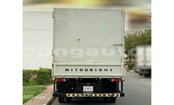 Buy Import Mitsubishi L400 White Truck in Import - Dubai in Enga Buy Import Mitsubishi L400 White Truck in Import - Dubai in Enga