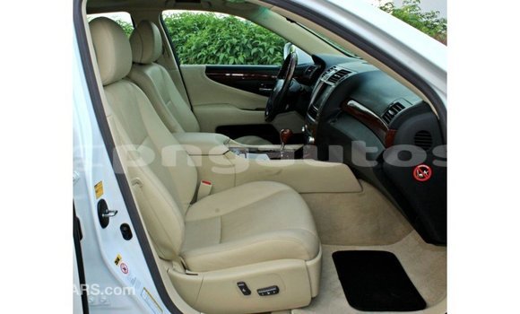 Buy Import Lexus LS White Car in Import - Dubai in Enga Buy Import Lexus LS White Car in Import - Dubai in Enga