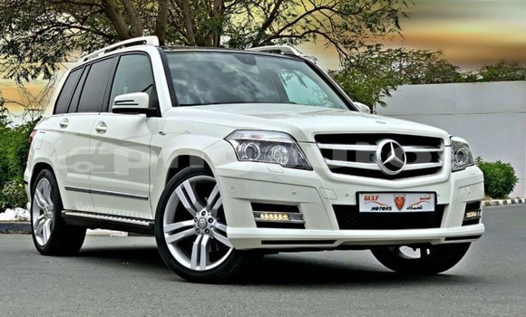 Buy Import Mercedes-Benz 190 White Car in Import - Dubai in Enga