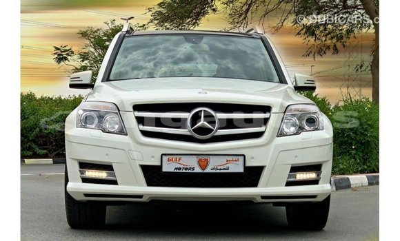 Buy Import Mercedes-Benz 190 White Car in Import - Dubai in Enga Buy Import Mercedes-Benz 190 White Car in Import - Dubai in Enga