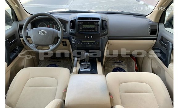 Buy Import Toyota Land Cruiser Other Car in Import - Dubai in Enga Buy Import Toyota Land Cruiser Other Car in Import - Dubai in Enga
