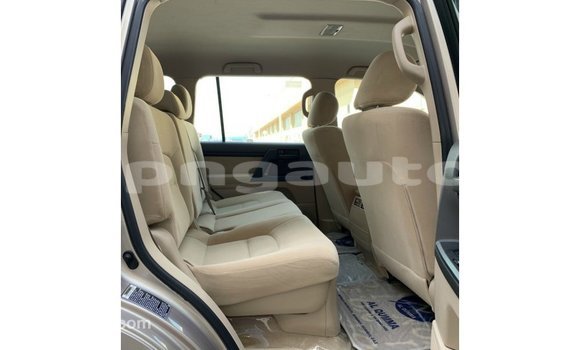 Buy Import Toyota Land Cruiser Other Car in Import - Dubai in Enga Buy Import Toyota Land Cruiser Other Car in Import - Dubai in Enga