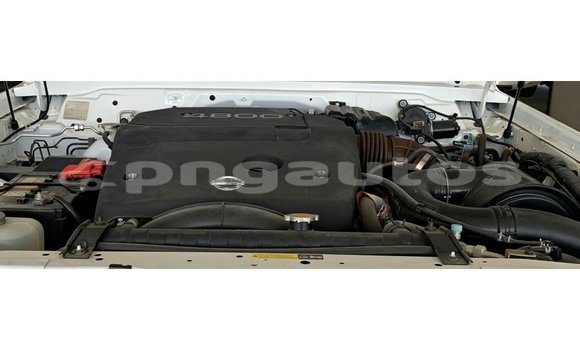 Buy Import Nissan Patrol White Car in Import - Dubai in Enga Buy Import Nissan Patrol White Car in Import - Dubai in Enga