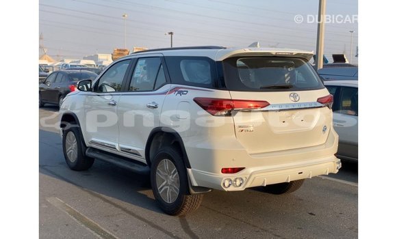 Buy Import Toyota Fortuner White Car in Import - Dubai in Enga Buy Import Toyota Fortuner White Car in Import - Dubai in Enga
