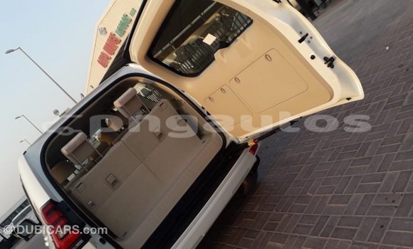 Buy Import Toyota Prado White Car in Import - Dubai in Enga Buy Import Toyota Prado White Car in Import - Dubai in Enga