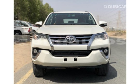 Buy Import Toyota Fortuner White Car in Import - Dubai in Enga Buy Import Toyota Fortuner White Car in Import - Dubai in Enga
