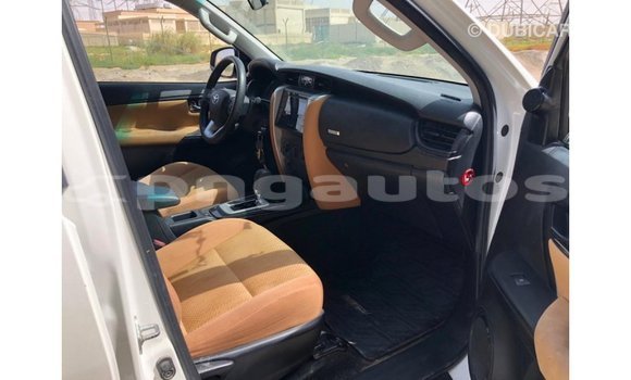 Buy Import Toyota Fortuner White Car in Import - Dubai in Enga Buy Import Toyota Fortuner White Car in Import - Dubai in Enga