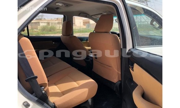 Buy Import Toyota Fortuner White Car in Import - Dubai in Enga Buy Import Toyota Fortuner White Car in Import - Dubai in Enga