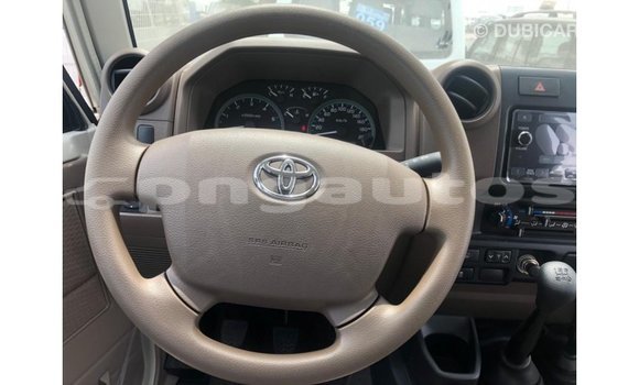 Buy Import Toyota Land Cruiser Other Car in Import - Dubai in Enga Buy Import Toyota Land Cruiser Other Car in Import - Dubai in Enga